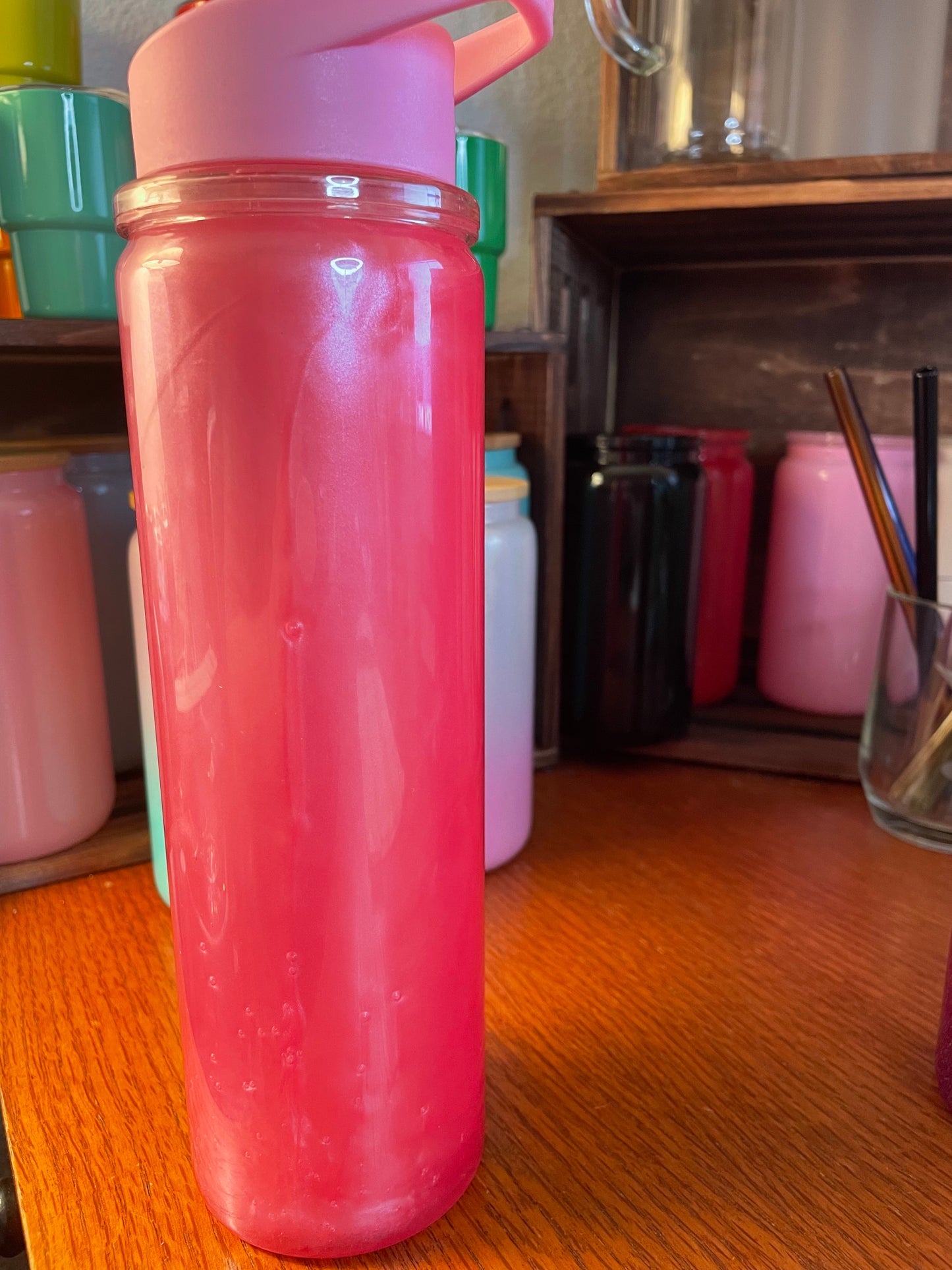 water bottle pink mica with glow in dark mica